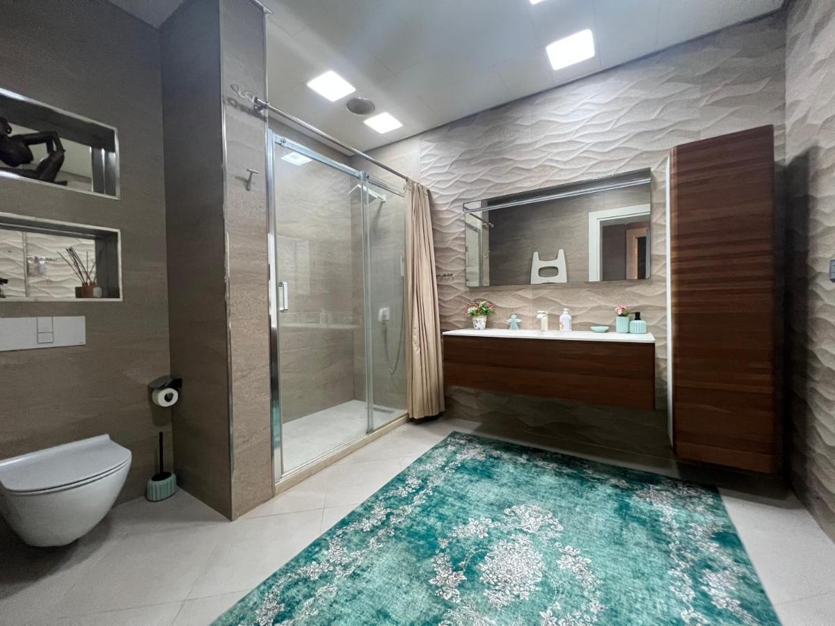 Megafun Luxury Family Apartment บากู ภายนอก รูปภาพ